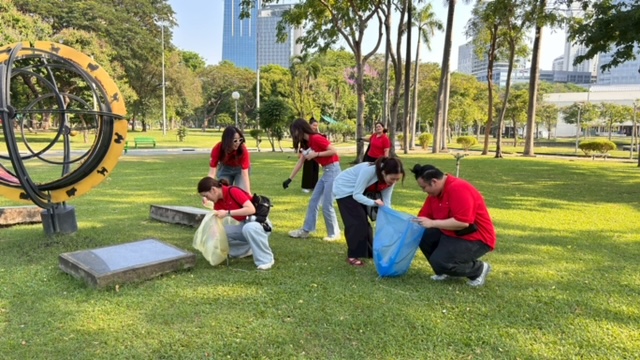 CIMB THAI จัดกิจกรรม Corporate CSR 2026 รวมพลเก็บขยะสวนลุมพินีตลอดปี ...